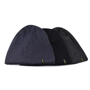 Set di tre eleganti berretti in maglia a righe nere e grigie per l'autunno e l'inverno