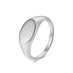Minimalist silver oval signet ring in polished titanium steel on a white background