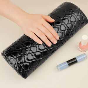Professional Nail Art Hand Pillow Heart Quilted PU Leather Manicure Arm Rest Cushion Ergonomic Soft Support Tool With Brush