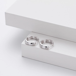S925 sterling silver star hoop earrings with zircon pavé on white stone base