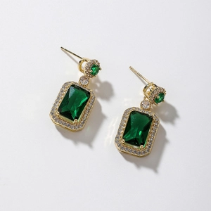 Boucles D'Oreilles Vintage Style Français Cristal Rectangulaire Vert Émeraude Avec Tige En Argent Sterling 925 Et Zircon