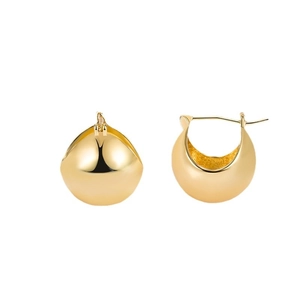 Polished gold teardrop hoop earrings with 925 silver needles in a minimalist French style