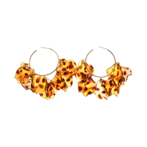 Vintage leopard print acrylic petal C-shape hoop earrings with gold metal hoops