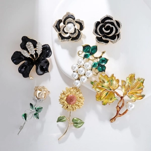 Elegant vintage alloy flower brooches set with pearls, enamel, and sparkling rhinestones