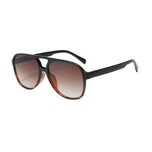Retro pilot double-bridge sunglasses with black tortoiseshell frame and brown gradient lens