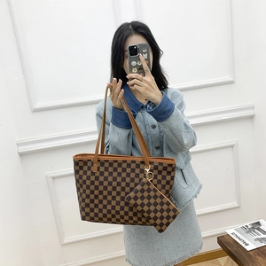 Vintage checkered tote handbag set with matching pouch for daily commute and casual use