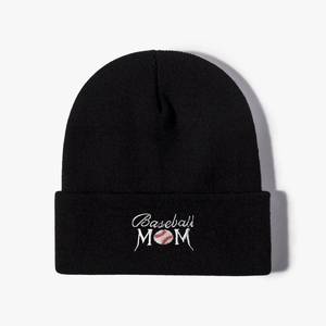 Berretto classico in maglia nera con ricamo bianco Baseball MOM e motivo sportivo