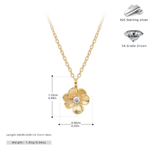 Detail view of gold S925 sterling silver flower necklace with 5A zircon measurements