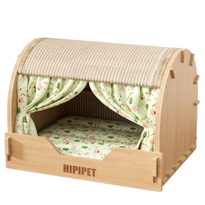 Semi-cylindrical wooden cat house with sisal scratcher roof and floral curtain