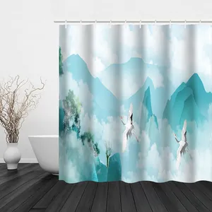 Detailansicht Duschvorhang aus Polyester mit Kranich und Berglandschaft Druck