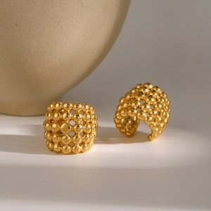 Minimalist 18k gold plated stainless steel beaded honeycomb clip-on earrings for women