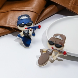 Vintage Audrey style acrylic brooch set in navy blue and mocha brown for elegant ladies