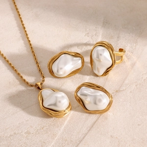 French vintage 18k gold plated titanium steel jewelry set with irregular baroque pearls