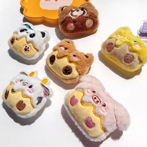 Simpatiche spille di peluche con orso, panda e tigre per decorare borse e vestiti
