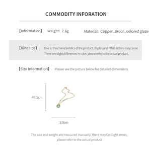 Detailed product specs of the gold-plated ginkgo leaf necklace with pendant size details