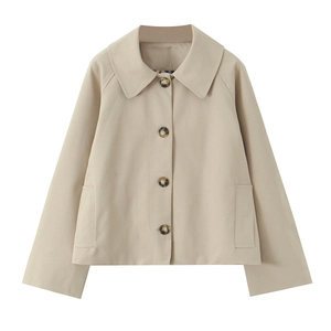 Short beige trench jacket with classic lapels and plaid lining for a stylish autumn look