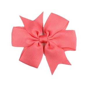 Chic pink ribbed ribbon V-shaped bow hair clip for babies with high-quality fabric texture