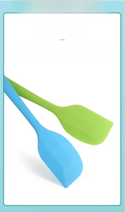 Detail view of food-grade silicone spatula with 230C heat resistance for baking