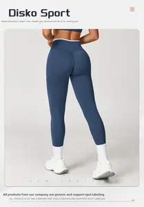 Achteraanzicht van donkerblauwe high-waist yoga legging met naadloos V-vormig push-up effect