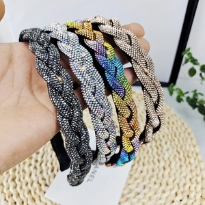 Serre-têtes tressés en strass en quatre couleurs avec cristaux brillants et design antidérapant