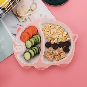 Cute pink pig shaped bamboo fiber divided plate for kids' healthy meals