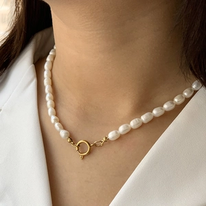Collana Di Perle Naturali D'Acqua Dolce In Acciaio Inossidabile Placcato Oro 18K Vintage Francese Semplice Elegante