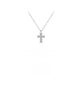 Macro detail of S925 silver cross pendant featuring six sparkling D-color moissanite stones