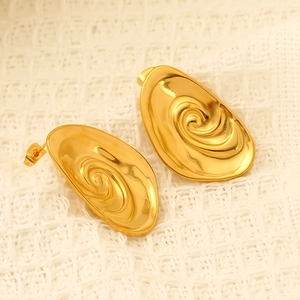 Chic 18k gold plated stainless steel oval earrings with unique spiral relief texture