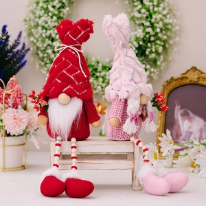 Sequin gnome dolls with beaded long legs in red and pink for Valentine gift decoration