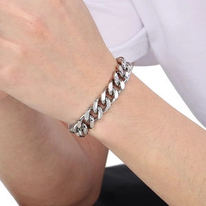 Polished silver stainless steel Cuban link bracelet for men in hip hop street style
