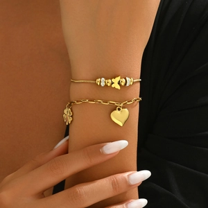 Ensemble de bracelets double couche avec pendentifs papillon trèfle et cœur doré