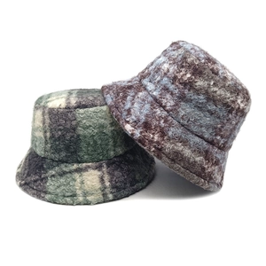 Checkered lamb wool bucket hat and fuzzy fleece winter hat for men and women