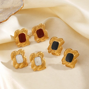 French vintage style geometric square earrings in 18K gold plated steel with enamel inlay