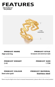 Détail du motif cœur évidé doré et de la taille réglable sur la bague en acier inoxydable