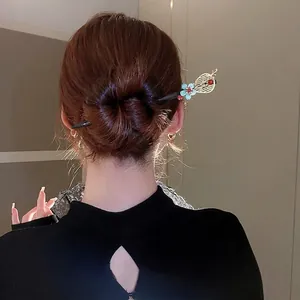 Handcrafted pearl flower hair stick for traditional hairstyles and bun styling