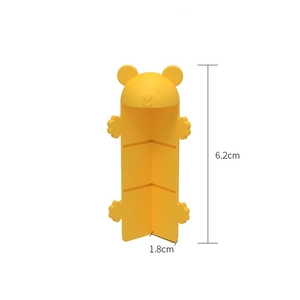 Paraspigoli in silicone a forma di orso con dimensioni 6,2 cm altezza e 1,8 cm