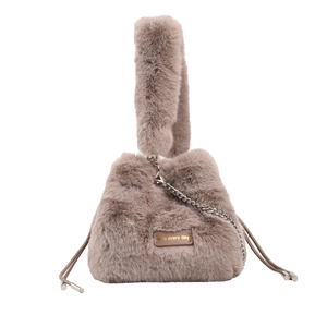 Women Plush Bucket Bag Soft Faux Fur Handbag With Metal Chain Strap Drawstring Closure Shoulder Crossbody Bag Fashion