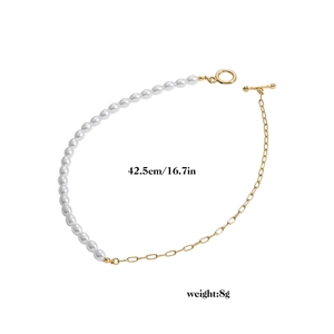 Detail of 42.5cm pearl and gold link chain necklace with OT toggle clasp and 8g weight
