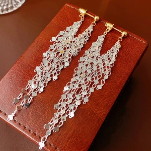 Orecchini Lunghi Pendenti Con Nappa E Perno In Argento Bicolore Oro E Argento Lega Cuore Lustrini Metallici Doppia Usura
