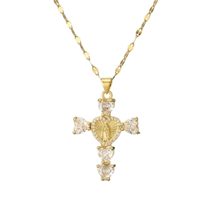 Collier croix plaqué or avec zircons en forme de cœur et relief de la Vierge Marie