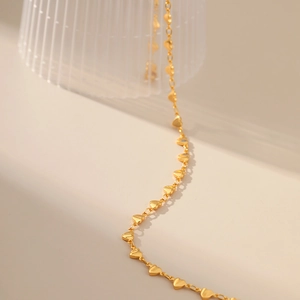 French minimalist 18K gold plated copper necklace with handmade heart link chain design