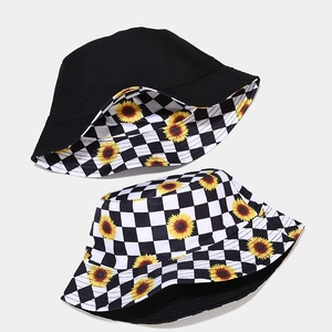 Double-sided daisy checkerboard fisherman hat with reversible black cotton canvas style