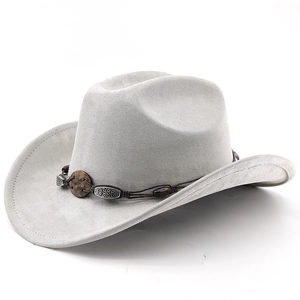 Chapeau de cowboy en daim gris clair avec corde tressée et perles en métal vintage