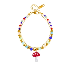 Collier en perles arc-en-ciel avec pendentif champignon rouge et chaîne dorée