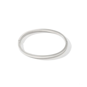Polished minimalist stainless steel bangle detail with 6cm diameter and 4mm width