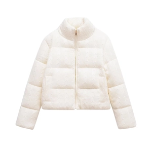 Women's white short puffer jacket with stand collar and diamond quilted pattern