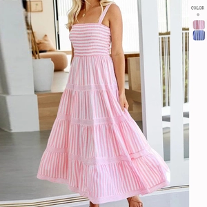 Robe Maxi Rayée Été Femmes Bretelles Spaghetti Buste Smoké Robe À Étages Bohème Vacances Polyester