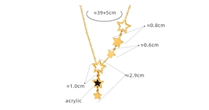 Detail showing dimensions of gold star pendant necklace with layered acrylic charms