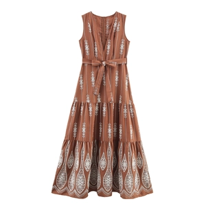 Robe Maxi Sans Manches À Col En V Brodée Pour Femmes Bohême Ethnique Vacances Robe Longue À Étages Avec Ceinture