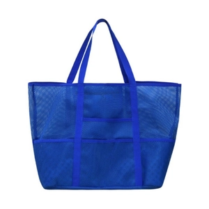 Sac de plage en maille bleue avec plusieurs poches frontales et poignées de transport